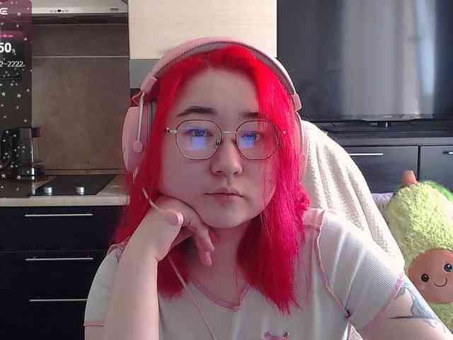 peach-girl webcam