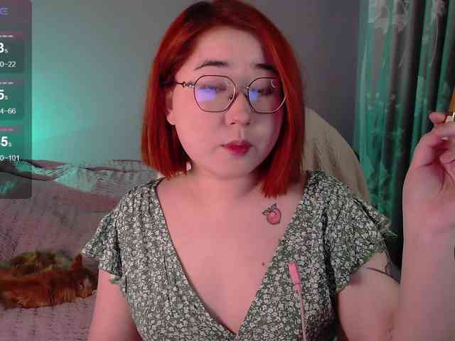 peach-girl webcam