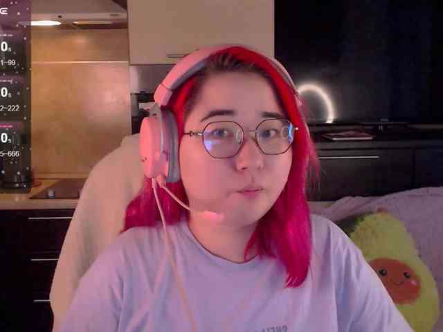 peach-girl webcam
