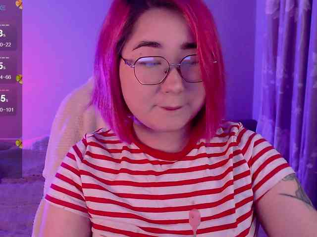 peach-girl webcam