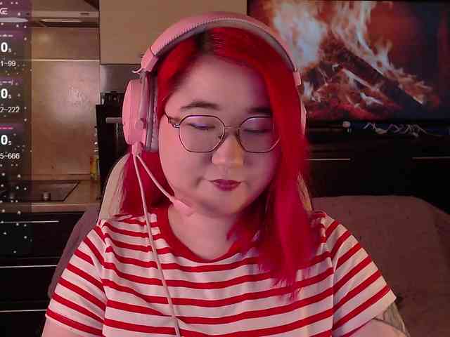 peach-girl webcam