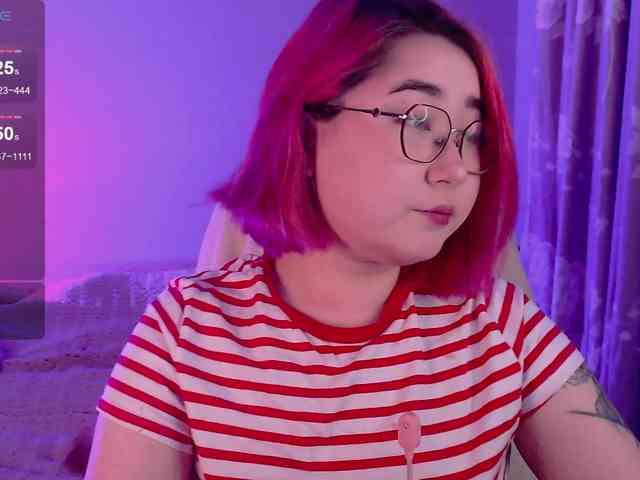 peach-girl webcam