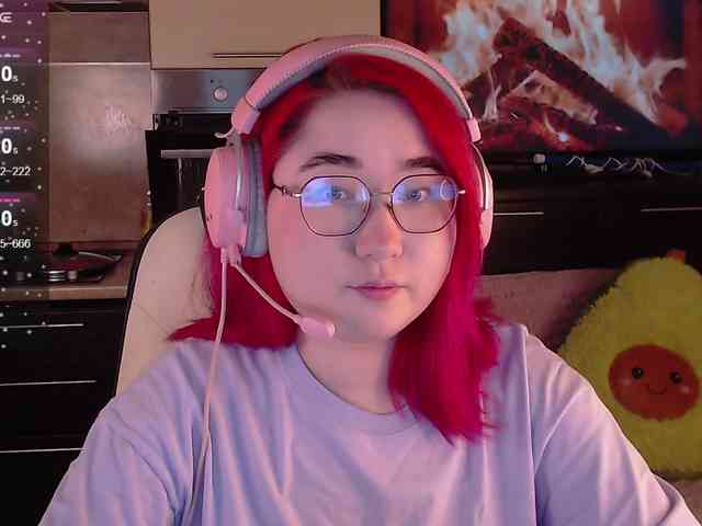 peach-girl webcam
