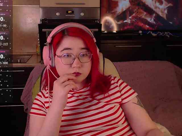 peach-girl webcam