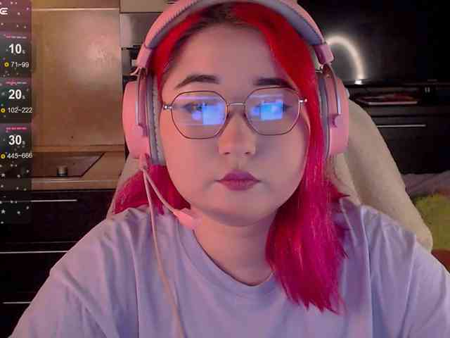 peach-girl webcam