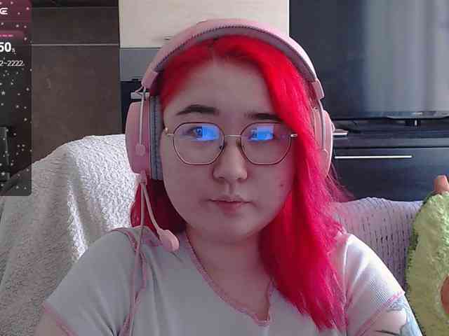 peach-girl webcam