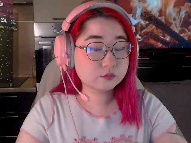 voyeur house Peach-girl