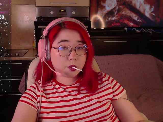 peach-girl webcam