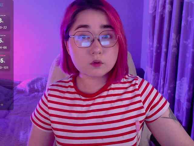 peach-girl webcam
