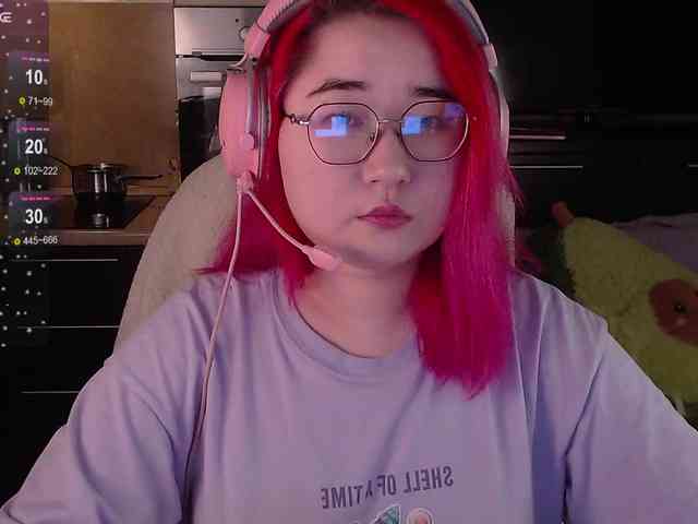 peach-girl webcam