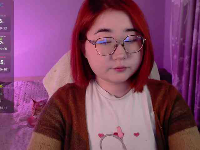 peach-girl Live Webcam on BongaCams