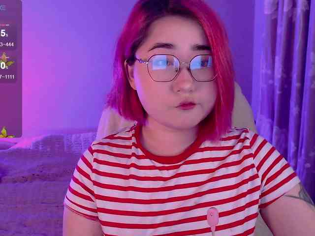 peach-girl webcam