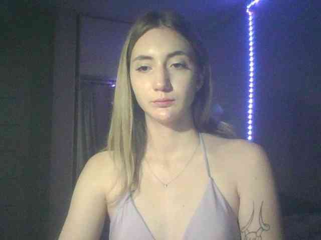 Linq11 Live Webcam on BongaCams