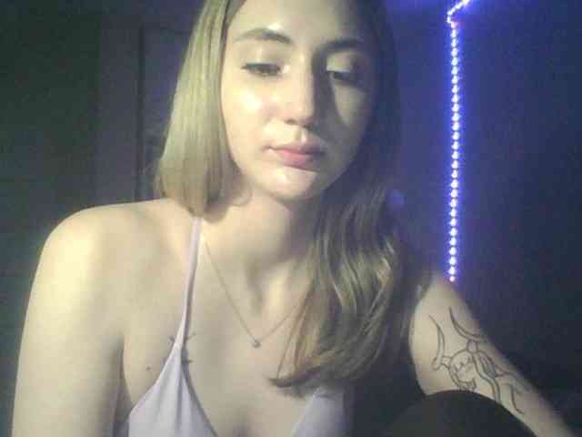 Linq11 Live Webcam on BongaCams