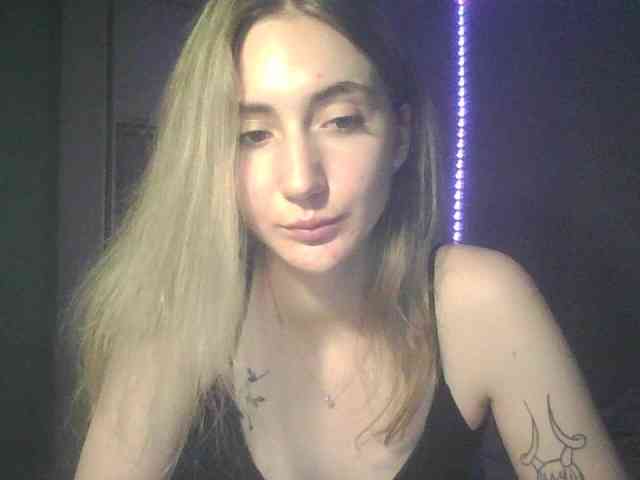 Meliss1sa webcam