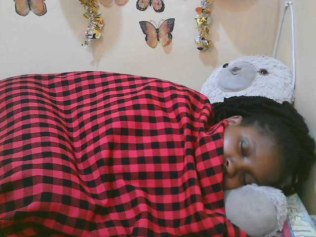 sexybounty2 webcam bongacams model stream image