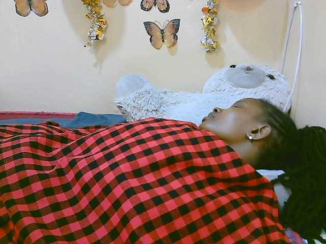 sexybounty2 webcam bongacams model stream image