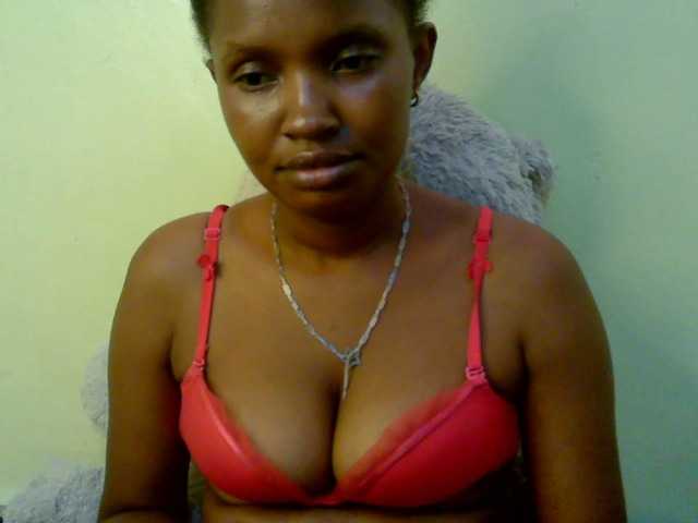 sexybounty2 from BongaCams is Freechat