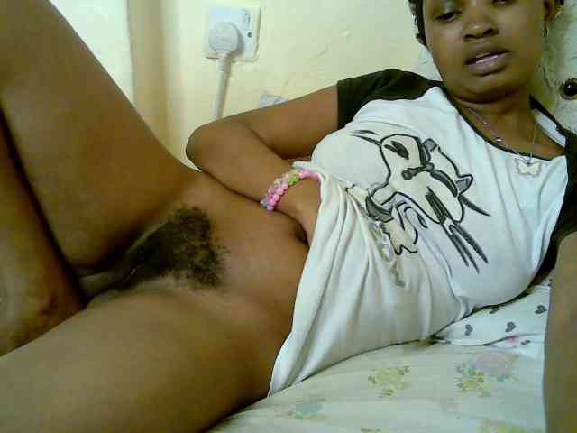 sexybounty2 webcam