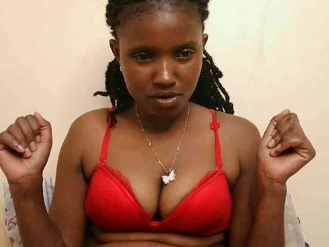 sexybounty2 webcam