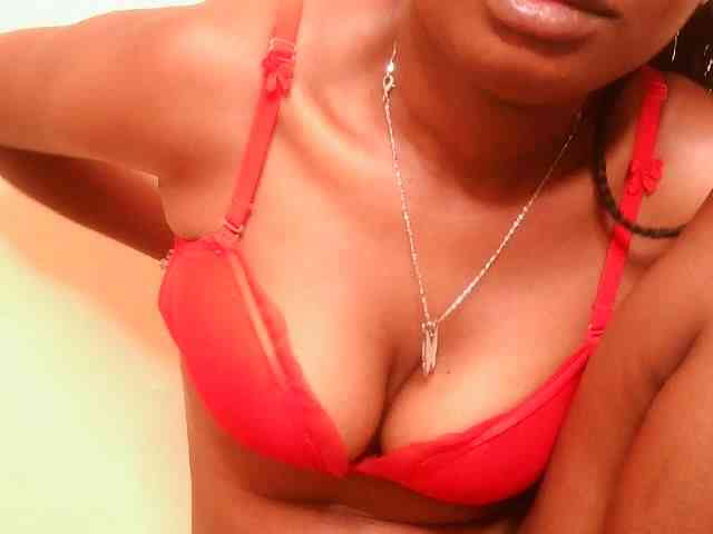 sexybounty2 webcam