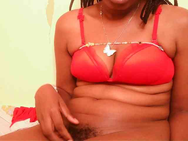 sexybounty2 webcam