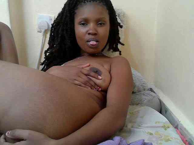 sexybounty2 webcam