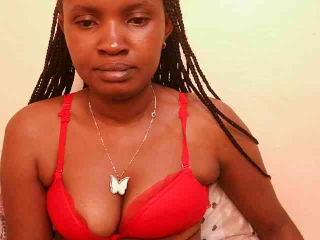 sexybounty2 webcam