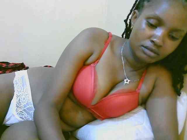 sexybounty2 webcam