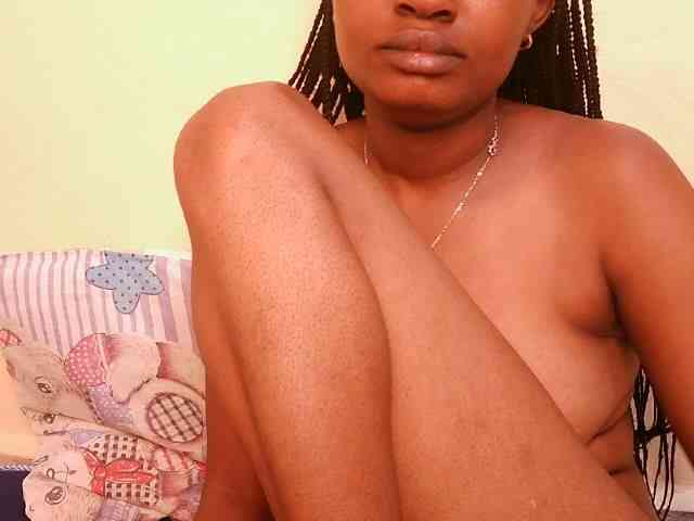 sexybounty2 webcam