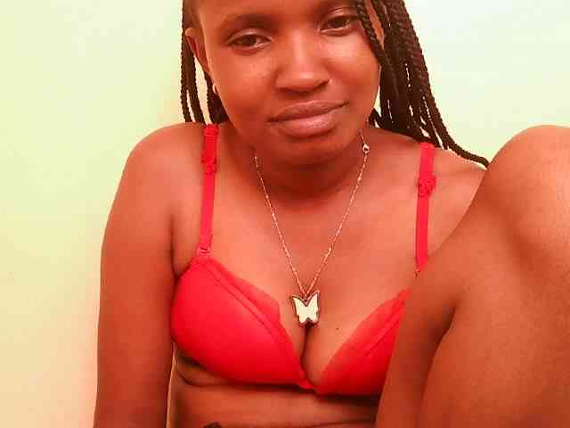 sexybounty2 webcam