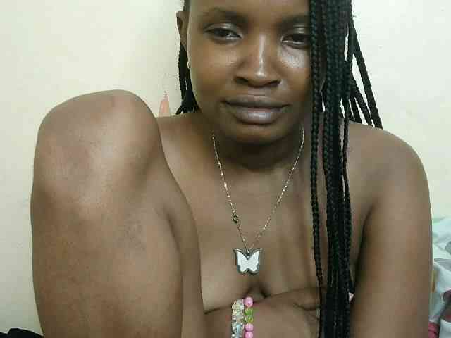 sexybounty2 webcam
