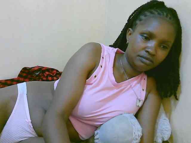 sexybounty2 webcam