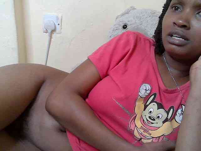 sexybounty2 webcam
