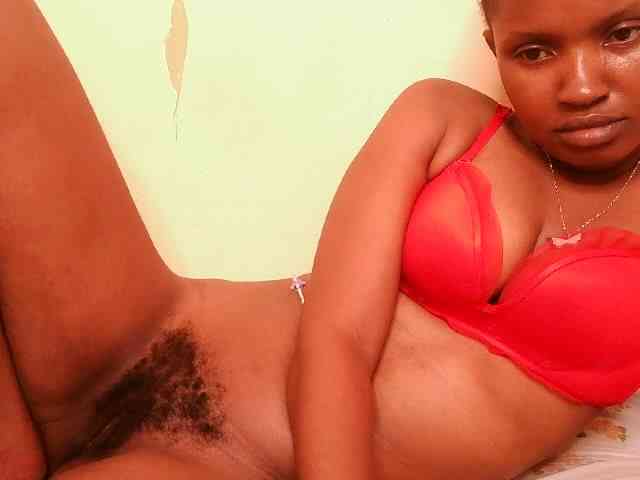 sexybounty2 webcam