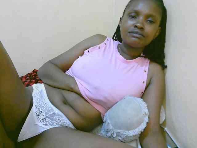 sexybounty2 webcam