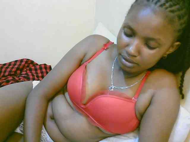sexybounty2 webcam