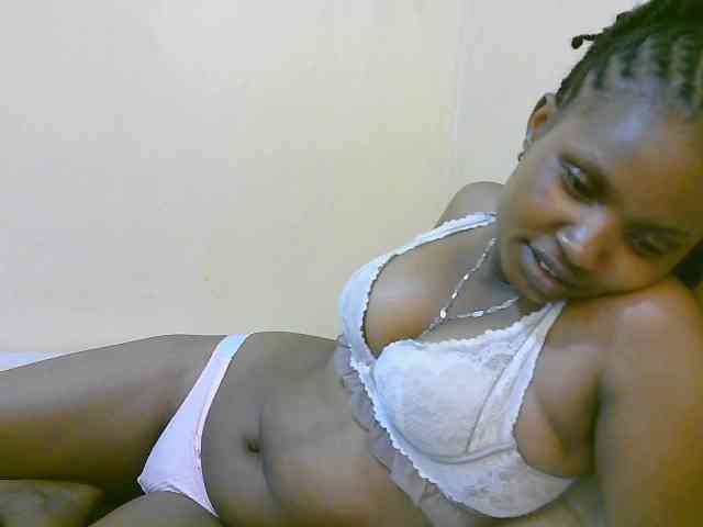 sexybounty2 webcam