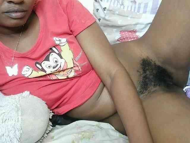 sexybounty2 webcam