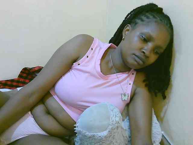 sexybounty2 webcam