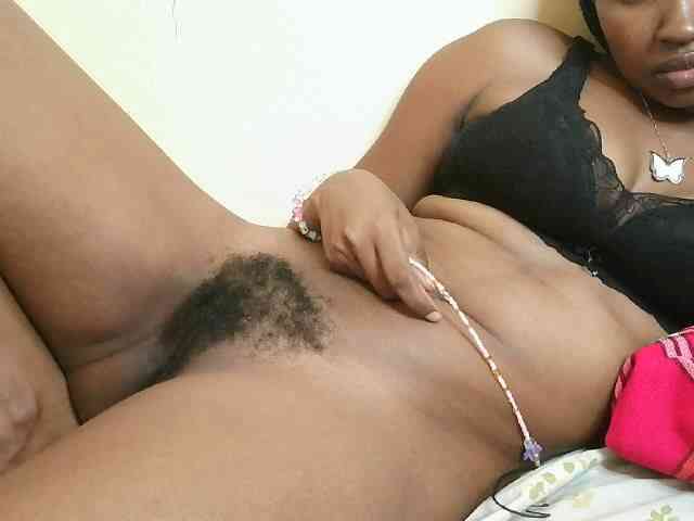 sexybounty2 webcam