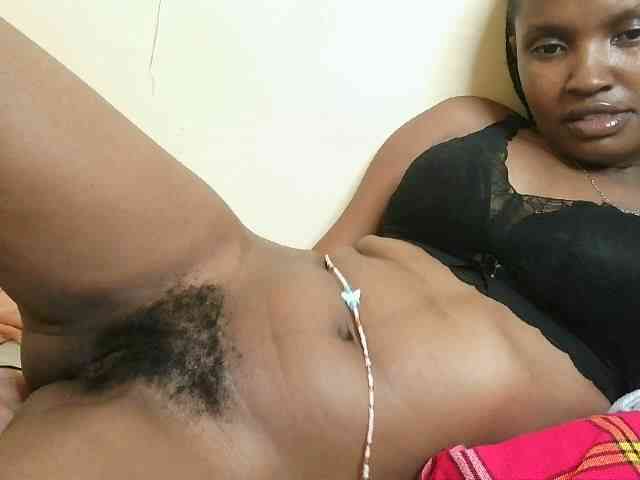sexybounty2 webcam