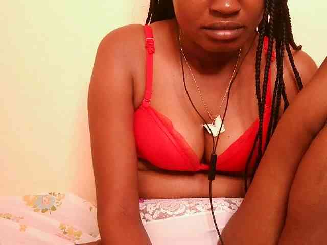 sexybounty2 webcam