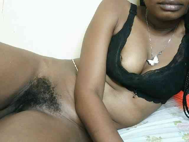 sexybounty2 webcam