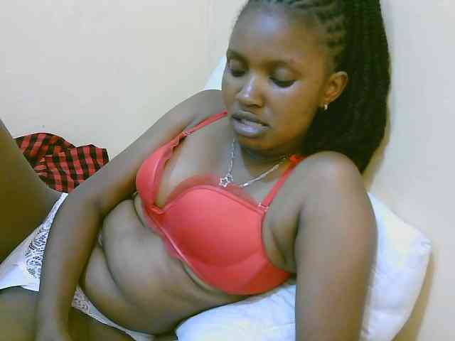 sexybounty2 webcam