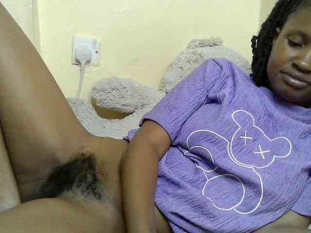 sexybounty2 webcam