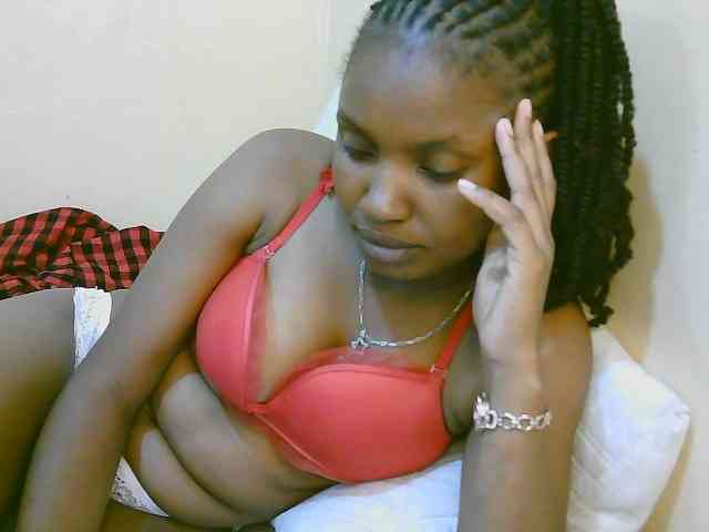 sexybounty2 webcam