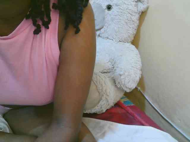 sexybounty2 webcam
