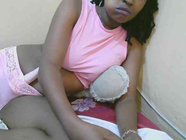sexybounty2 webcam