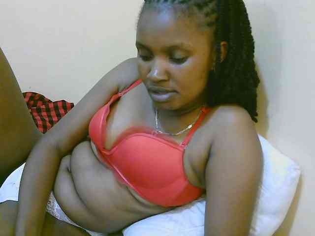 sexybounty2 webcam